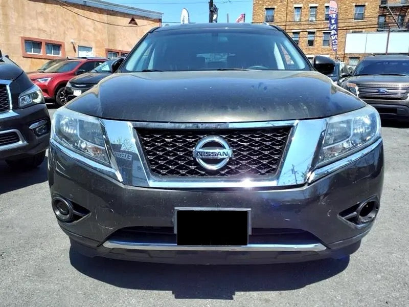 2015 Nissan Pathfinder  $3K DOWN & DRIVE! NO PROOF OF INCOME REQUIRED!