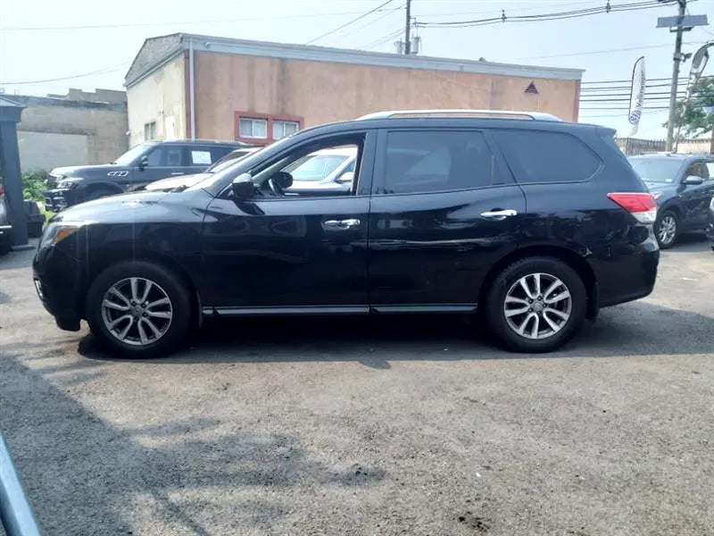 2015 Nissan Pathfinder $3K DOWN & DRIVE! NO PROOF OF INCOME REQUIRED!