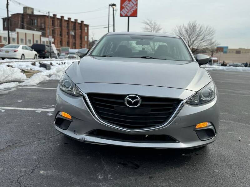 2015 Mazda MAZDA3 $500 DOWN & DRIVE HOME IN 1 HOUR