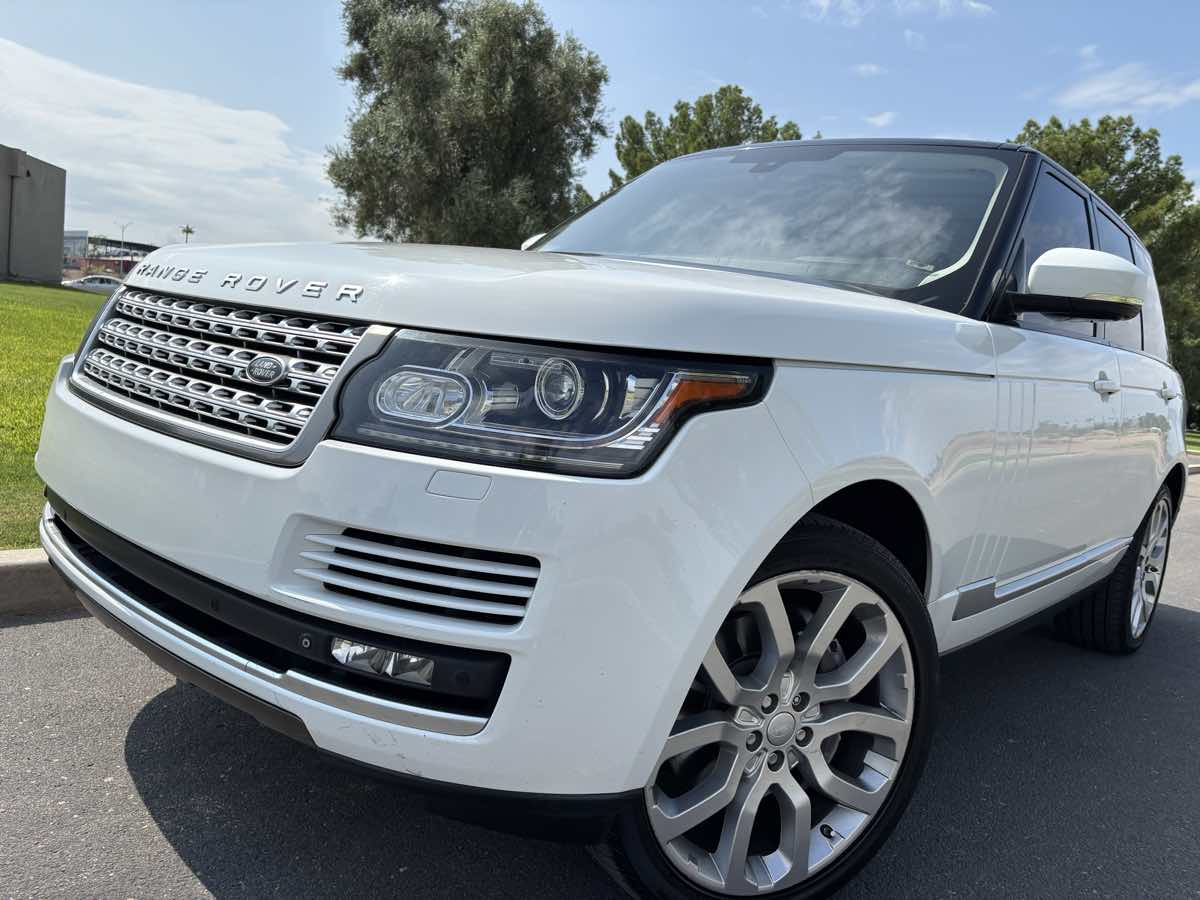 2015 Land Rover Range Rover Supercharged's photo