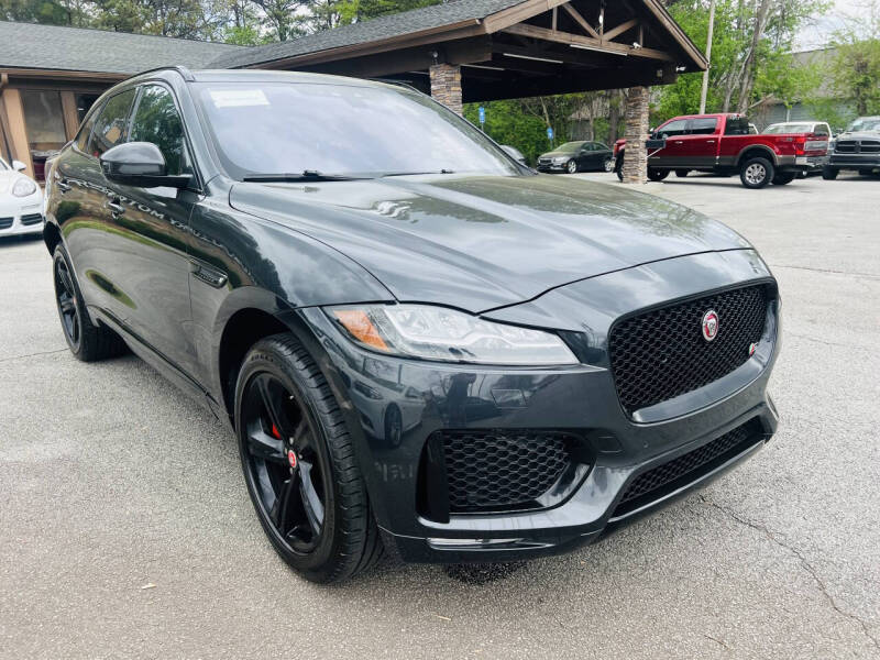 2018 Jaguar F-PACE S's photo