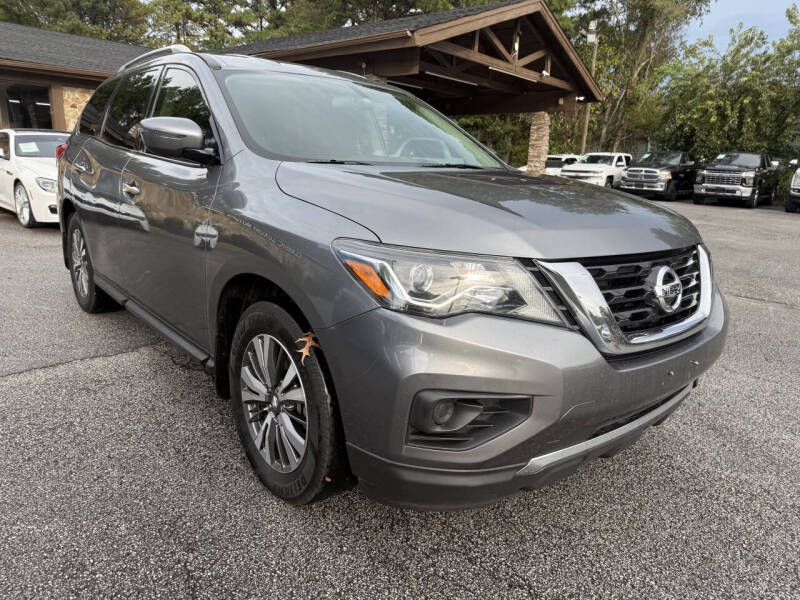 2020 Nissan Pathfinder S's photo