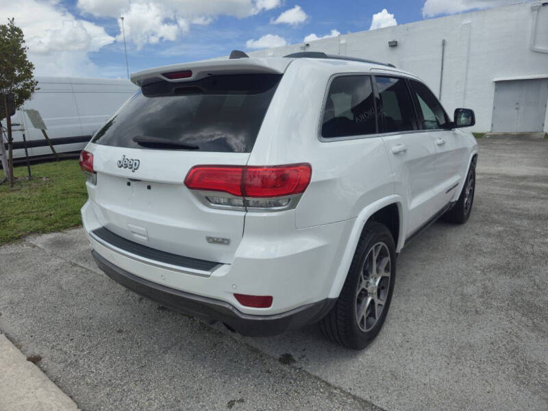 2018 Jeep Grand Cherokee
