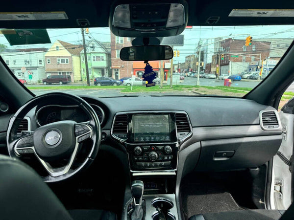 2021 Jeep Grand Cherokee $1400 DOWN & DRIVE HOME TODAY!