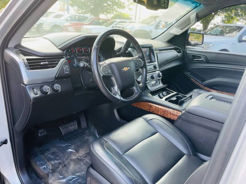 2016 Chevrolet Suburban LTZ $995 DOWN PAYMENT SIGN & DRIVE TODAY!