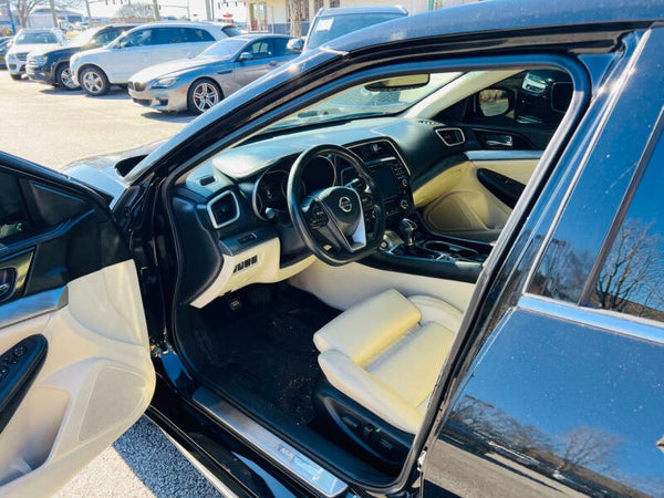 2017 Nissan Maxima 3.5 SV $449 DOWN  & YOU DRIVE TODAY!