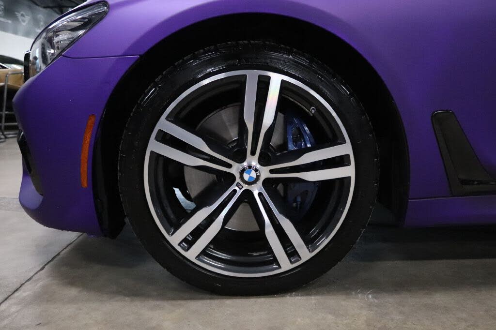 2017 BMW 7 Series $595 DOWN & YOU CAN TURN HEADS THIS WINTER!