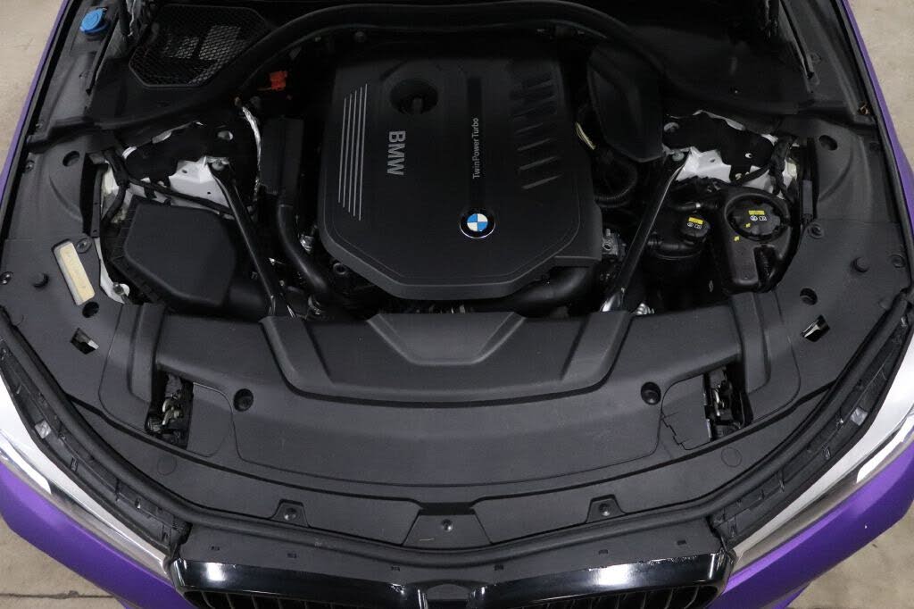 2017 BMW 7 Series $595 DOWN & YOU CAN TURN HEADS THIS WINTER!