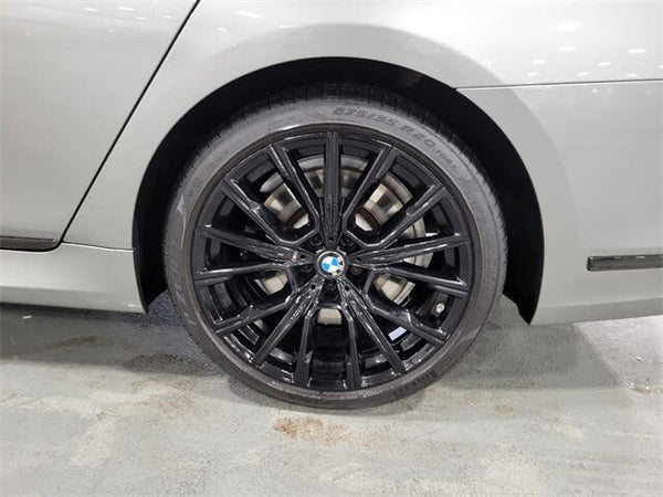 2022 BMW 7 Series 750i xDrive AWD $6995 DOWN & YOU HAVE A NEW BABY!!