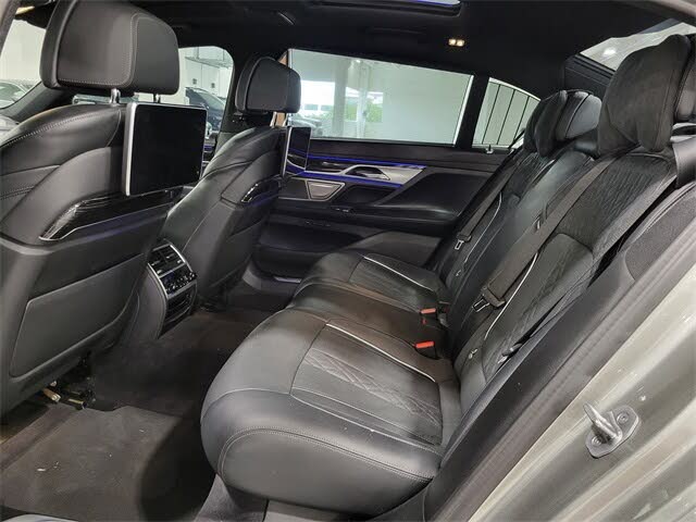 2022 BMW 7 Series 750i xDrive AWD $6995 DOWN & YOU HAVE A NEW BABY!!
