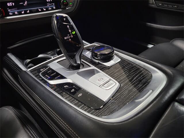 2022 BMW 7 Series 750i xDrive AWD $6995 DOWN & YOU HAVE A NEW BABY!!