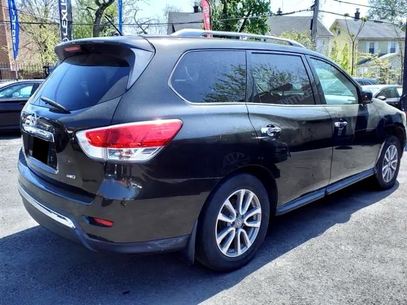 2015 Nissan Pathfinder  $3K DOWN & DRIVE! NO PROOF OF INCOME REQUIRED!