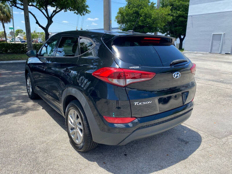 2017 Hyundai Tucson SE