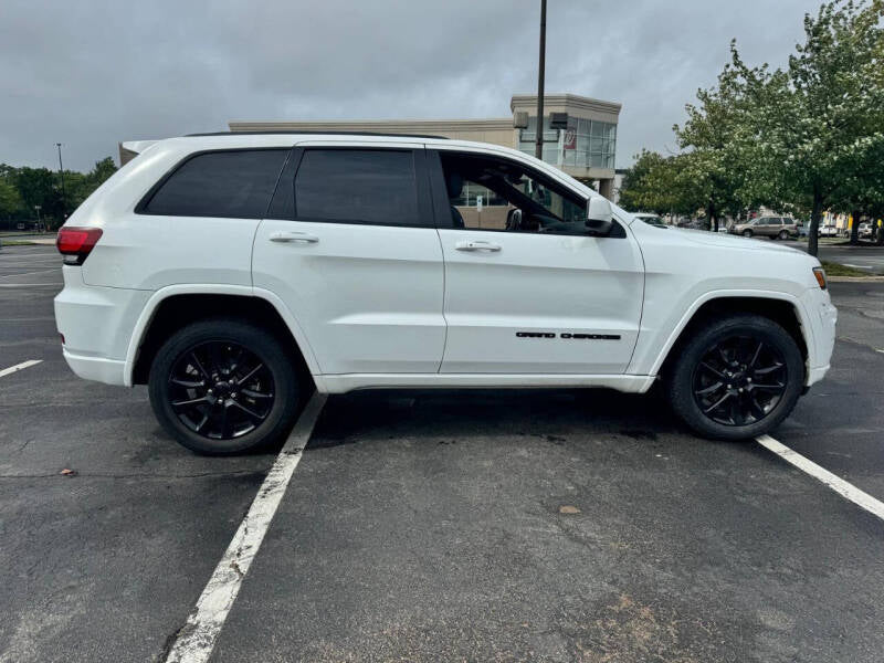 2021 Jeep Grand Cherokee $1400 DOWN & DRIVE HOME TODAY!