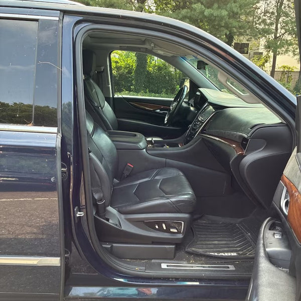 2019 CADILLAC Escalade$1495 DOWN & DRIVE! Work Truck? Uber Black? Or A WEEKEND CAR? YOU DECIDE!