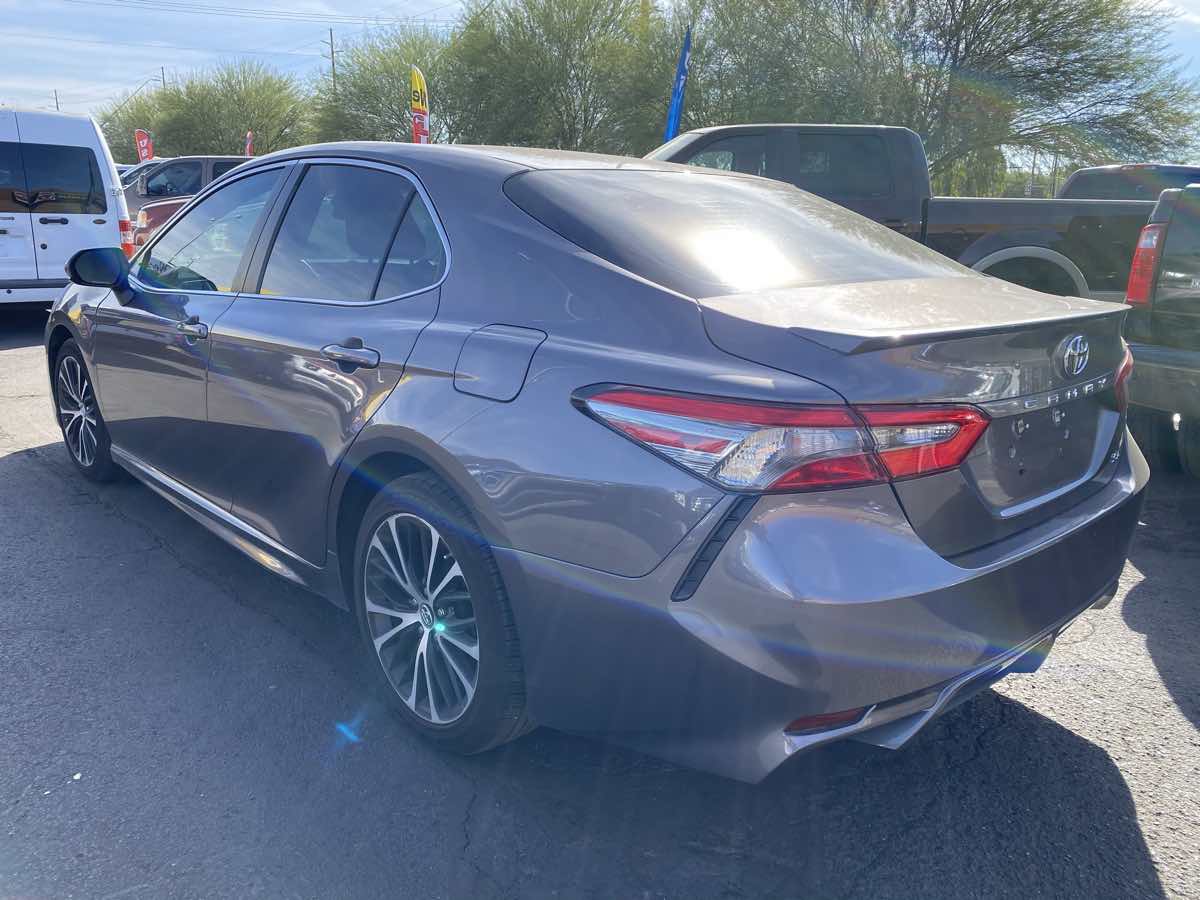 2018 TOYOTA CAMRY SE  $999 DOWN & DRIVE IN 1 HOUR!