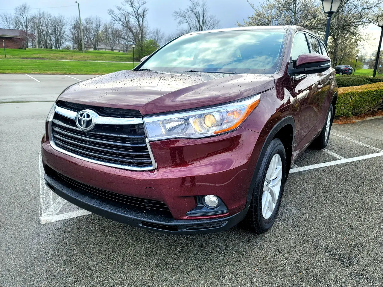 2016 Toyota Highlander LE AWD V6 $1495 DOWN AND DRIVE IN 1 HOUR!