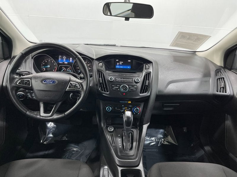 2016 Ford Focus SE $899 DOWN & DRIVE IN 1 HOUR!