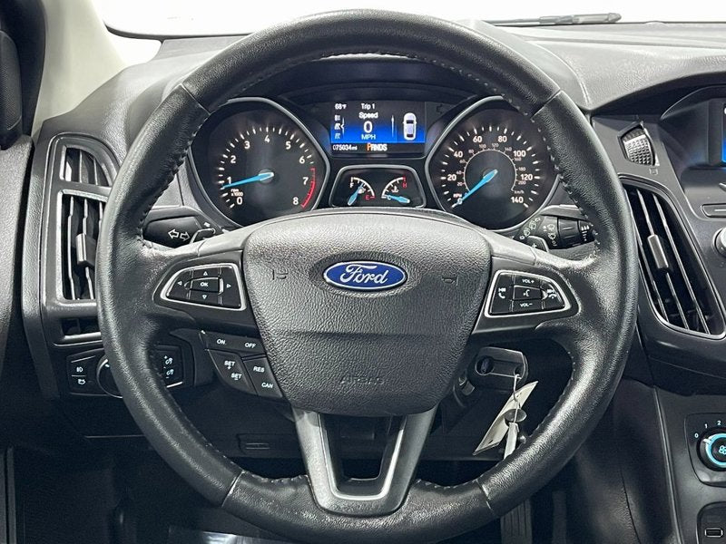 2016 Ford Focus SE $899 DOWN & DRIVE IN 1 HOUR!