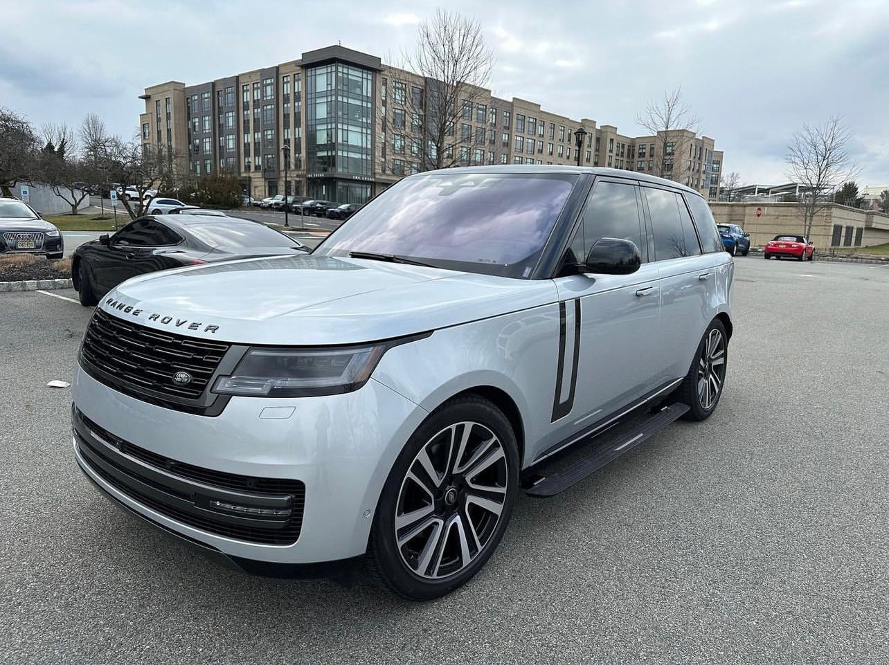 2023 LAND ROVER RANGE ROVER BIG BODY $0 Down Lease Driveway Delivery!