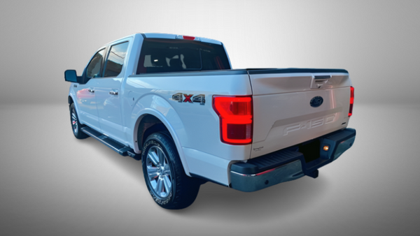 2018 Ford F-150 LARIAT 4WD SuperCrew 5.5'' Box $6199 DOWN 100% GUARANTEED APPROVAL!