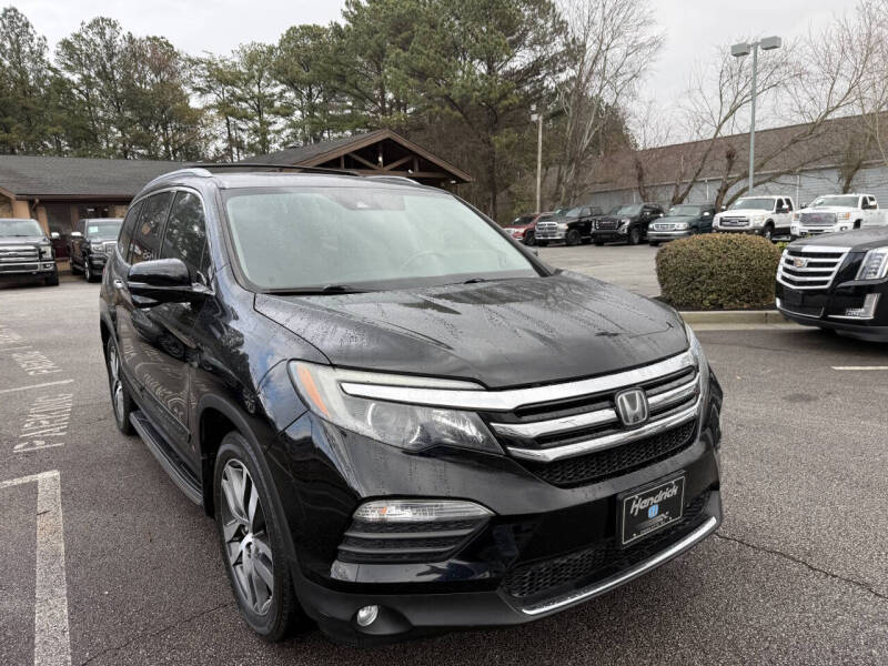 2016 Honda Pilot 2WD Touring's photo